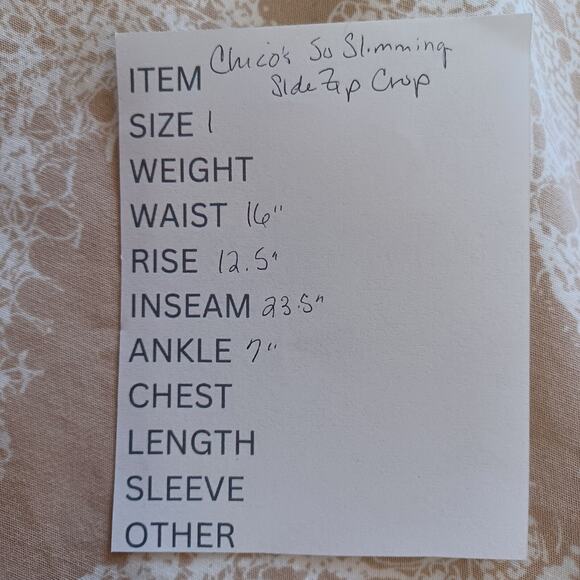 Chico's SO SLIMMING Crop Pants Size 1 M/8 Beige White Print Side Zip Hem Slit - Picture 10 of 10